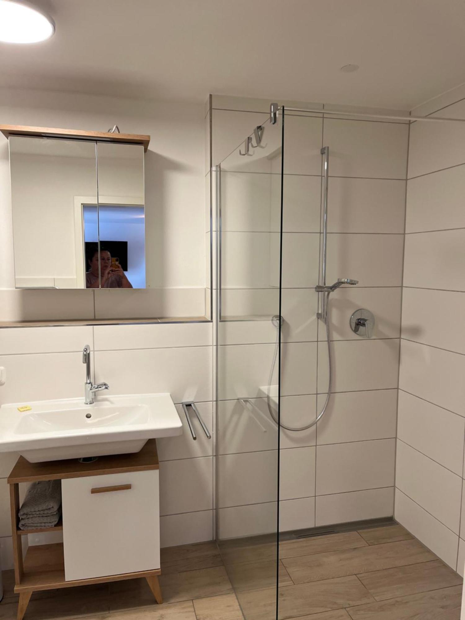 Zwischen Salzburg, Burghausen Und Oesterreich Apartment *